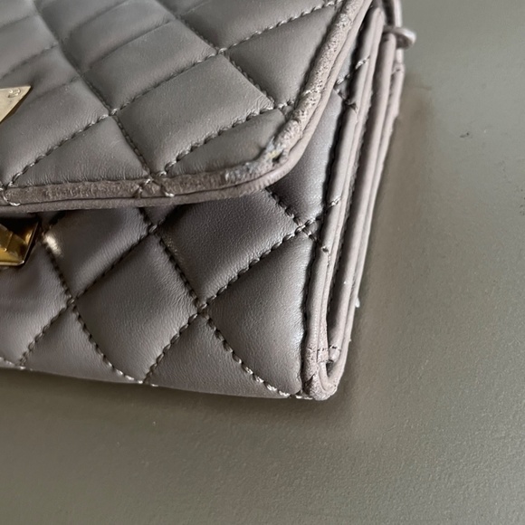 COPY - Michael Kors Astrid Quilted Tan Leather Wallet - Picture 3 of 10